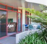 Ocean Breeze Fathoms 3 - Dalby Accommodation