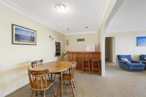 La Mer 19 Dulconghi Street - Dalby Accommodation 4