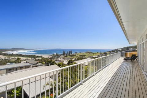 La Mer 19 Dulconghi Street - Dalby Accommodation 3