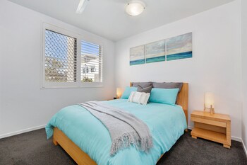 Swim Up Drift Apartment 12 South - Dalby Accommodation 5