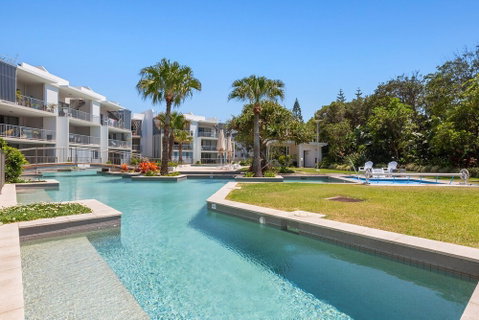 Swim Up Drift Apartment 12 South - Dalby Accommodation 3