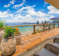 Beach Shack on Main Yamba Magnificent views Photos available shortly Free WiFi - Dalby Accommodation