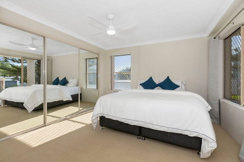 Beachfront On Marine - Dalby Accommodation 7