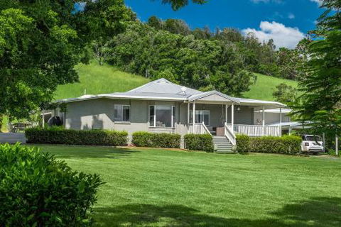 Your Luxury Escape Bhadra Farmhouse - Dalby Accommodation 6