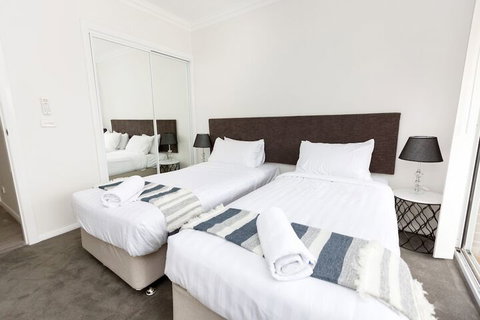 Wagga Apartments 3 - Dalby Accommodation 2