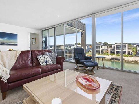 MARINA VIEW - Dalby Accommodation 2