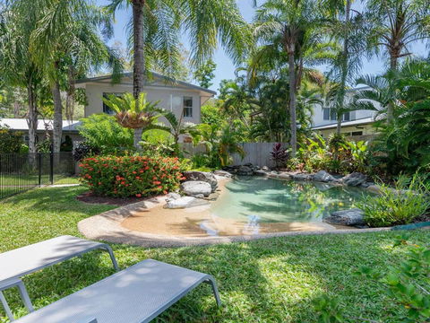 Allawah Palms Villa - Dalby Accommodation 1