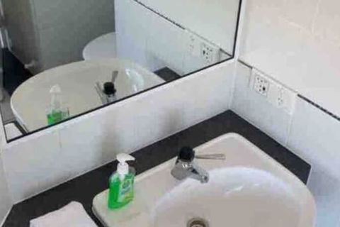 Affordable Unit Minutes To The Heart Of Surfers Paradise - Dalby Accommodation 6