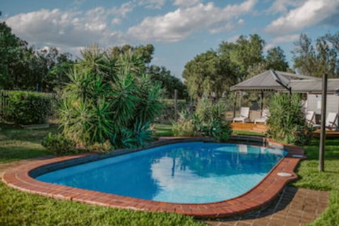 Casuarina Estate - Dalby Accommodation 0
