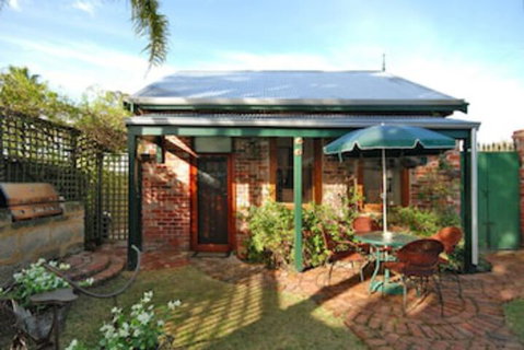 Above Bored Bed & Breakfast - Dalby Accommodation 0