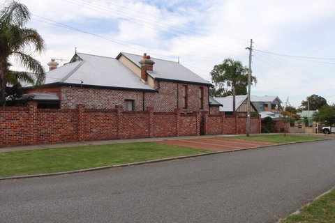 Above Bored Bed & Breakfast - Dalby Accommodation 3
