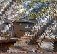 Lake St Clair Lodge - Dalby Accommodation