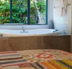 Ashwood Cottages - Dalby Accommodation