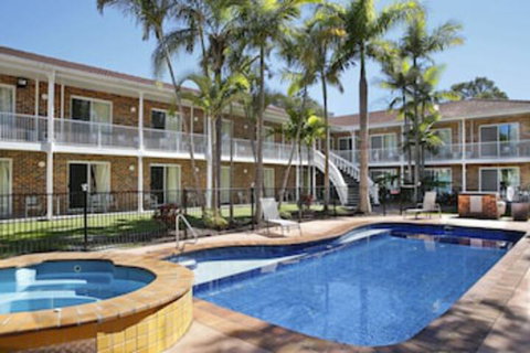 Aston Motel Yamba - Dalby Accommodation 0