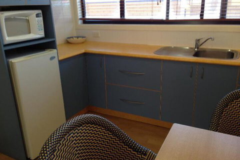 Surf Motel - Dalby Accommodation 5