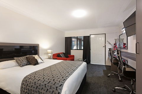 Alabaster Motor Inn Taree - Dalby Accommodation 7