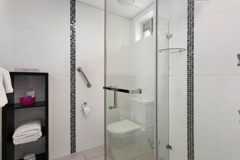 Alabaster Motor Inn Taree - Dalby Accommodation 6