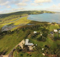 Top of the Lake Units - Dalby Accommodation