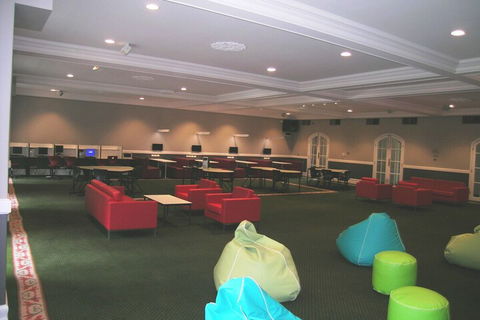 RMIT Village House - Dalby Accommodation 1