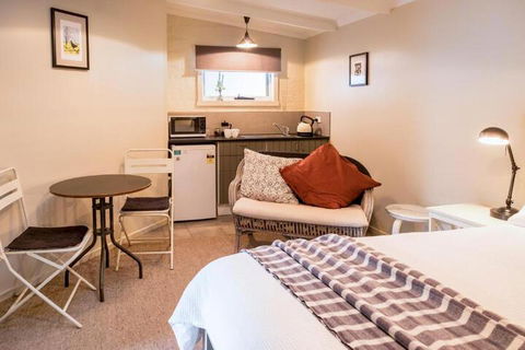 Aggies Bed & Breakfast - Dalby Accommodation 6