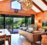 Kangaroo Valley Timber Cabin - Dalby Accommodation