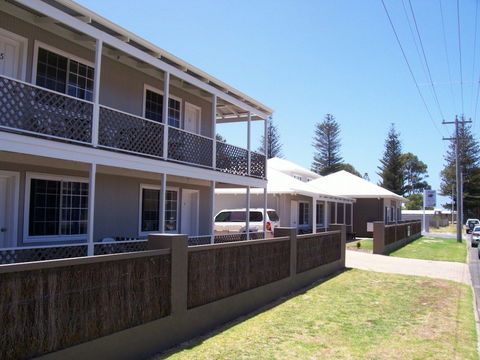 Clearwater Motel Apartments - Dalby Accommodation 0