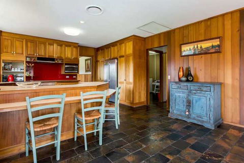 Adriennes Country Retreat - Dalby Accommodation 3