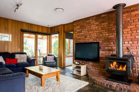 Adriennes Country Retreat - Dalby Accommodation 4