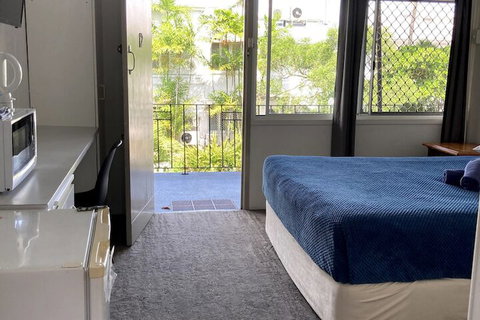 Cairns City Motel - Dalby Accommodation 7