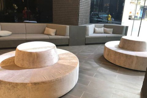 Avanti Two Bedroom View Apartment Floor 44 CBD - Dalby Accommodation 5