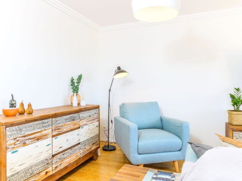 Kingsway #3 Ocean View - Dalby Accommodation 3