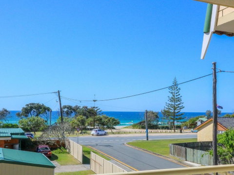 Kingsway #3 Ocean View - Dalby Accommodation 6