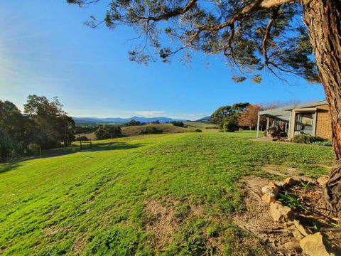 GRACEDALE HILLS HOMESTEAD - Dalby Accommodation 6