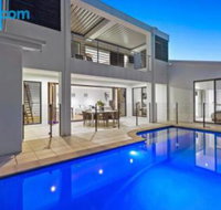 Narrabeen Beach House - Dalby Accommodation