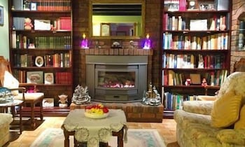 Curtis Falls Apartment - Dalby Accommodation 2