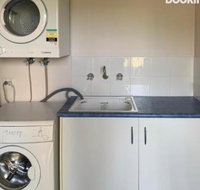 Endeavour 6 - Dalby Accommodation