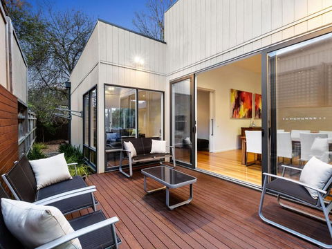 FAIRSEA RETREAT RYE - Dalby Accommodation 2