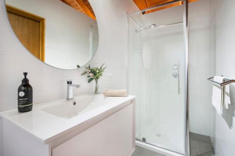 Coleys Beach House Yallingup - Dalby Accommodation 1