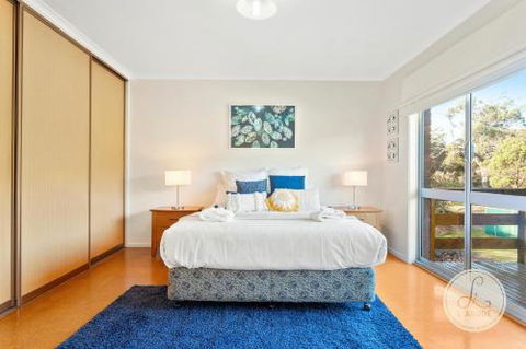 TASSIE SEASIDE SERENITY LAbode Accommodation - Dalby Accommodation 1
