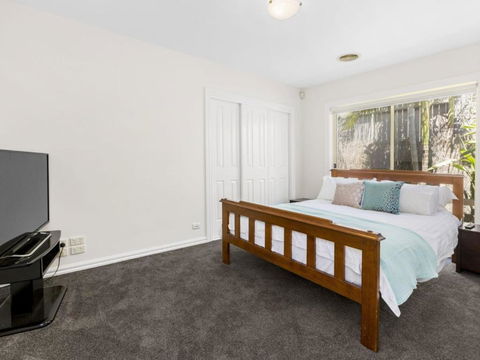 DIAMOND BAY RETREAT SORRENTO - Dalby Accommodation 2