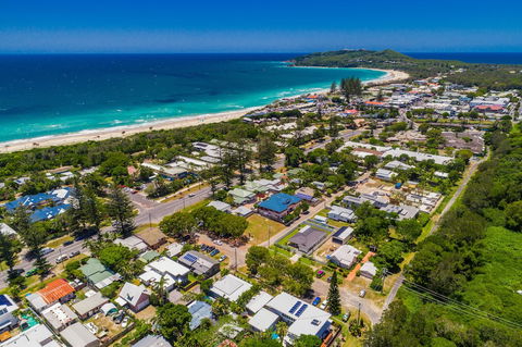 A PERFECT STAY - Aaloka Bay - Dalby Accommodation 0
