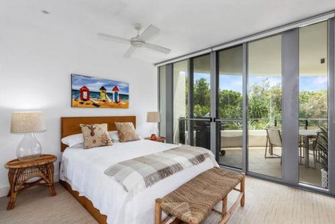 COTTON BEACH 94 MID FLOOR PENTHOUSE - Dalby Accommodation 6