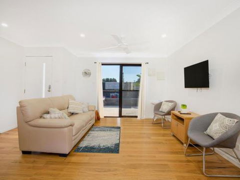 VIlla Zelma Culburra Beach - Dalby Accommodation 0