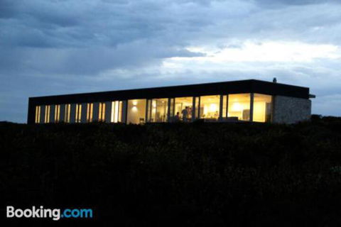 DEstrees Bay Beach House - Dalby Accommodation 0