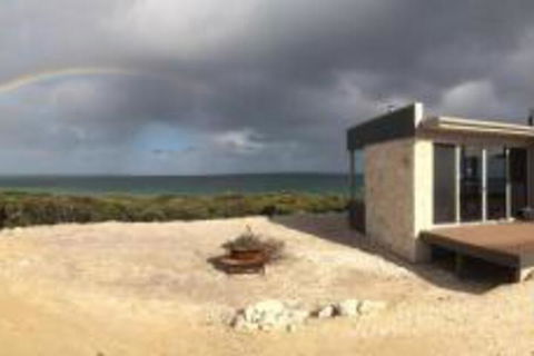 DEstrees Bay Beach House - Dalby Accommodation 1