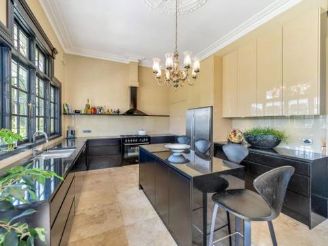 Wembley House Southern Highlands With 4pm Check Out Sunday - Dalby Accommodation 4