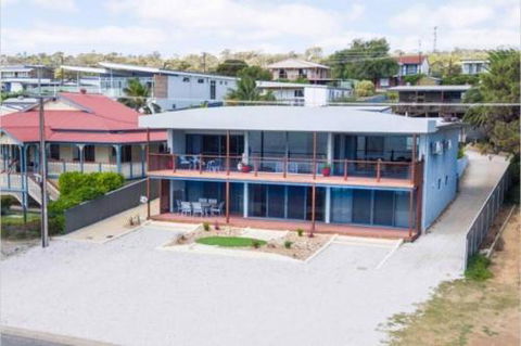 Almonta Apartments On The Water Front - Dalby Accommodation 0