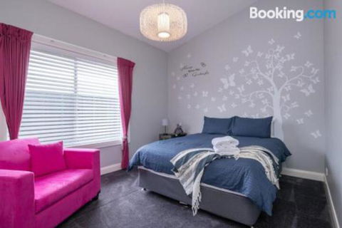 Wentworth Estate 5 Bedroom Luxury Home Sleeps 12 - Dalby Accommodation 6