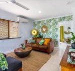 House Tropicana - Dalby Accommodation