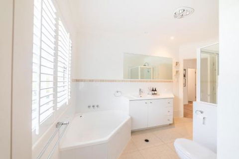 Beaches - Dalby Accommodation 6